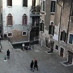 Ca Barbaro With Altana-appartamenti Storici- * Velence
