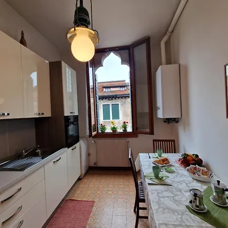 Apartment Ca Barbaro With Altana-appartamenti Storici-
