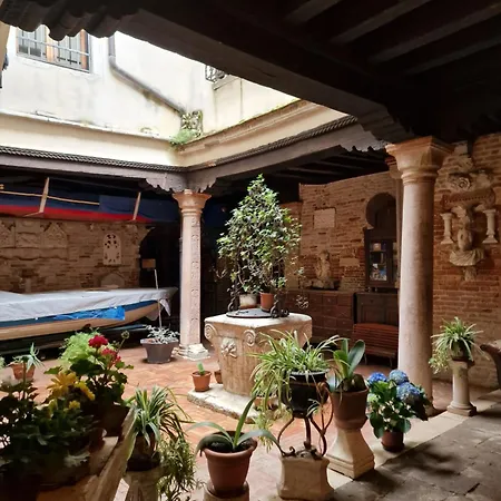 Ca Barbaro With Altana-appartamenti Storici- Venice