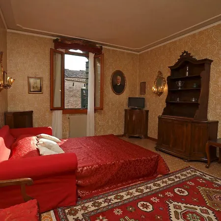 Apartment Ca Barbaro With Altana-appartamenti Storici- Venice