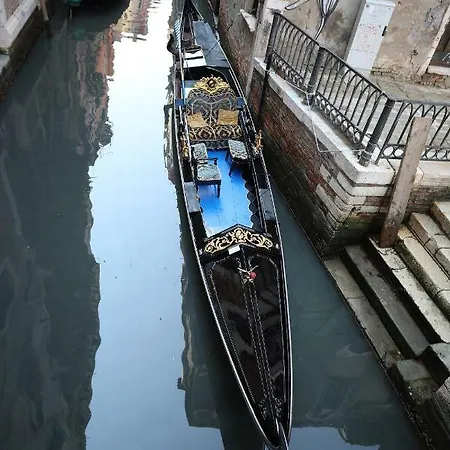 Ca Barbaro With Altana-appartamenti Storici- דירה