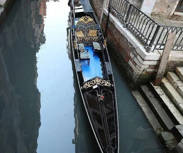 Ca Barbaro With Altana-appartamenti Storici- Apartman